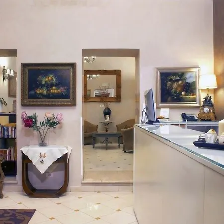Picasso فندق