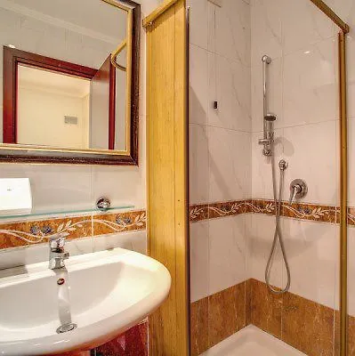 Picasso Hotell *