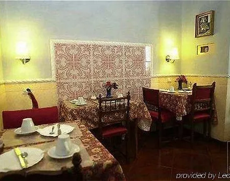 Picasso Hotell *