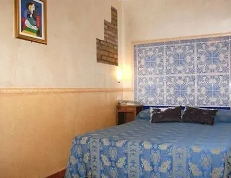 Hotell Picasso *